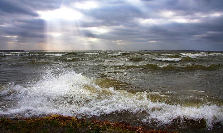 Plauer See bei Sturm